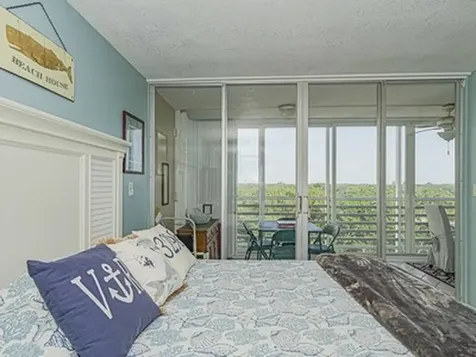 935 E Causeway Boulevard Vero Beach FL 32963