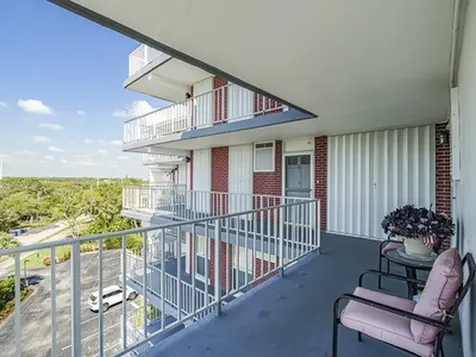 935 E Causeway Boulevard Vero Beach FL 32963