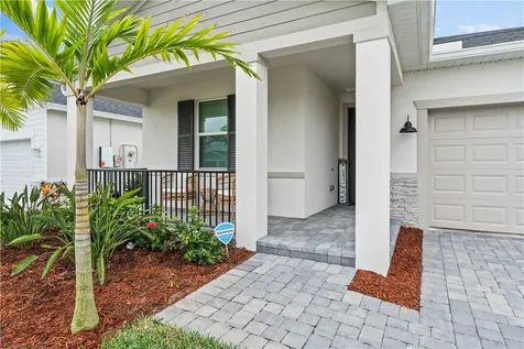 9049 Dahlia Circle Port St Lucie FL 34986