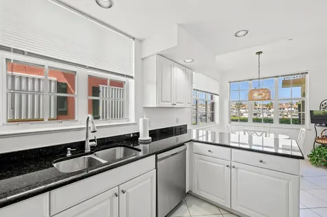 5520 Harbor Village Drive Vero Beach FL 32967