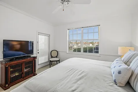 5520 Harbor Village Drive Vero Beach FL 32967