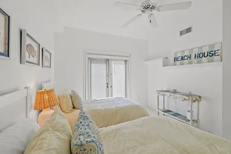 5520 Harbor Village Drive Vero Beach FL 32967