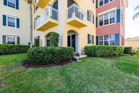 5520 Harbor Village Drive Vero Beach FL 32967