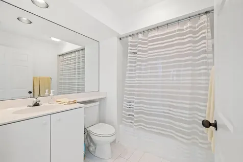 5520 Harbor Village Drive Vero Beach FL 32967