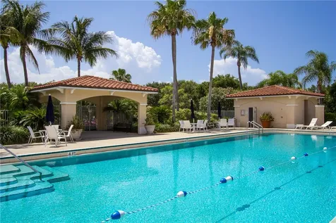 5520 Harbor Village Drive Vero Beach FL 32967