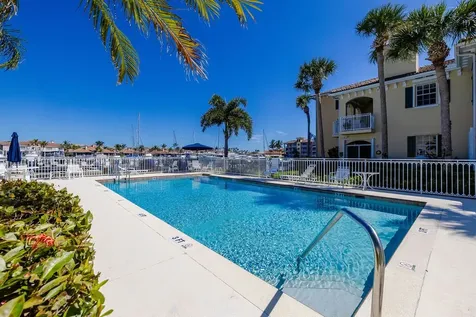 5520 Harbor Village Drive Vero Beach FL 32967