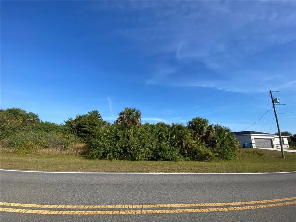 861 Saint Andre Boulevard SW Palm Bay FL 32908