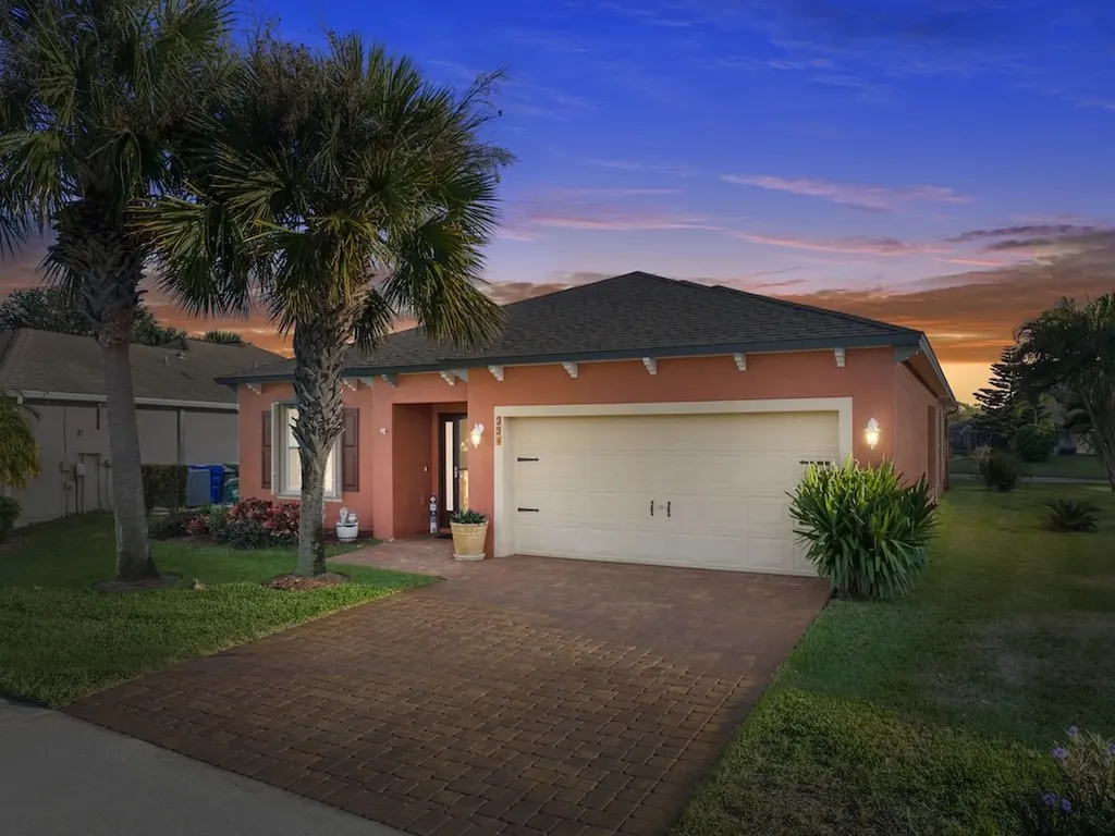 221 Briarcliff Circle Sebastian FL 32958