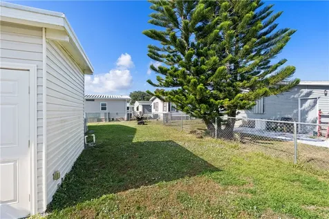 428 Papaya Circle Sebastian FL 32976