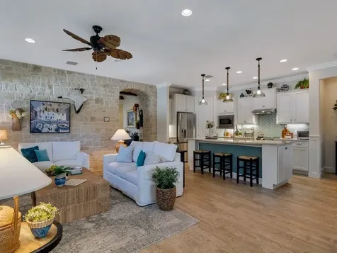 5036 Pendelton Square Vero Beach FL 32967