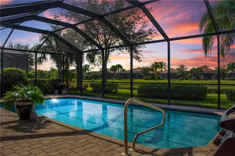 5036 Pendelton Square Vero Beach FL 32967