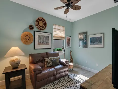 5036 Pendelton Square Vero Beach FL 32967