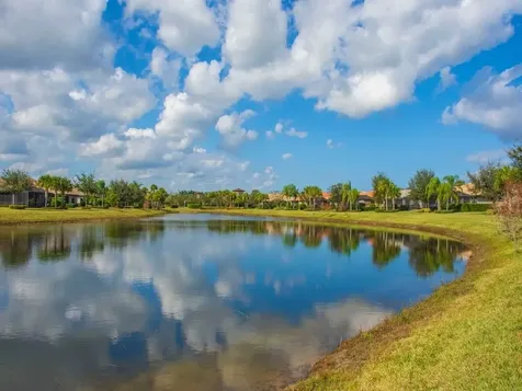 5036 Pendelton Square Vero Beach FL 32967