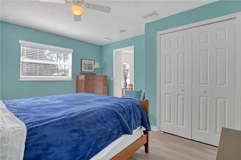 850 5th Place Vero Beach FL 32962