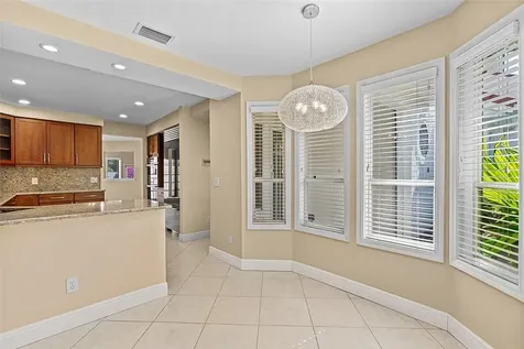 206 N Carmel Court Vero Beach FL 32963
