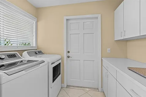 206 N Carmel Court Vero Beach FL 32963