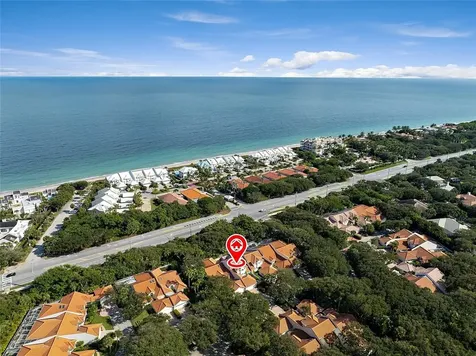 206 N Carmel Court Vero Beach FL 32963