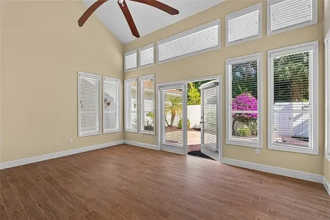 206 N Carmel Court Vero Beach FL 32963
