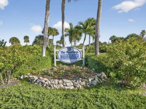 2190 Via Fuentes Vero Beach FL 32963