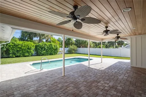 970 Windsong Way Vero Beach FL 32963