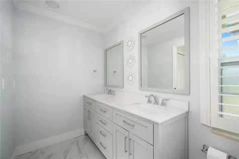 970 Windsong Way Vero Beach FL 32963