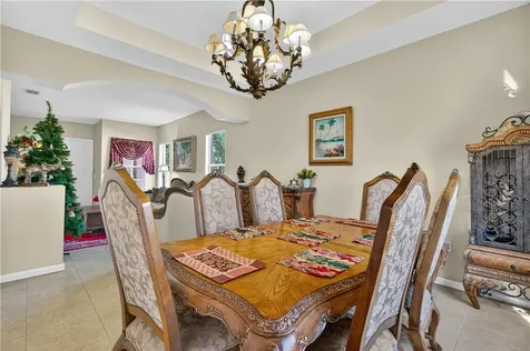2016 Plainfield Drive SW Vero Beach FL 32968
