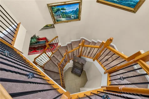 2016 Plainfield Drive SW Vero Beach FL 32968