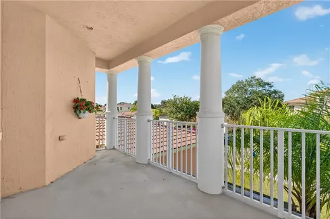 2016 Plainfield Drive SW Vero Beach FL 32968