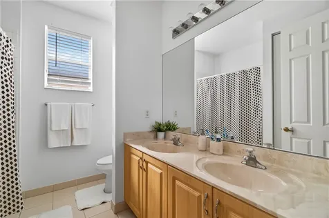 2016 Plainfield Drive SW Vero Beach FL 32968