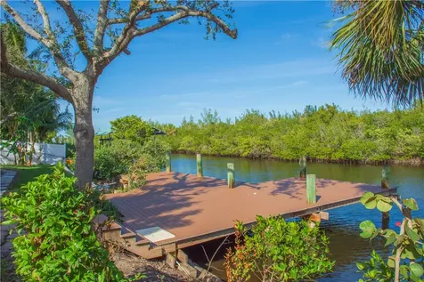 922 Jackson Way Fort Pierce FL 34949