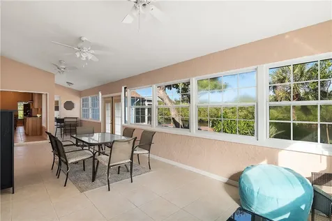922 Jackson Way Fort Pierce FL 34949