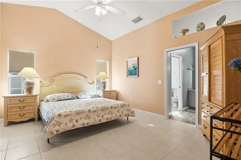 922 Jackson Way Fort Pierce FL 34949