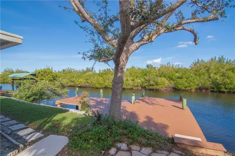 922 Jackson Way Fort Pierce FL 34949