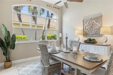 2214 Falls Circle Vero Beach FL 32967