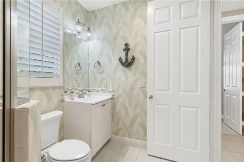 2214 Falls Circle Vero Beach FL 32967