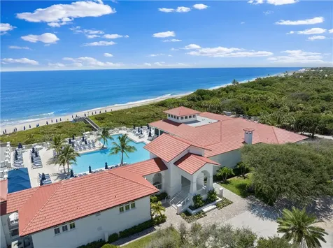 2214 Falls Circle Vero Beach FL 32967
