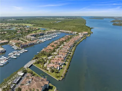 2214 Falls Circle Vero Beach FL 32967