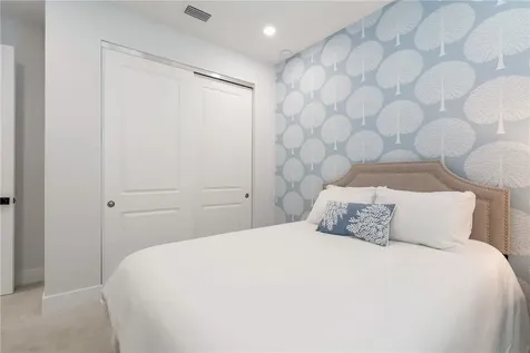 2159 Falls Manor Vero Beach FL 32967