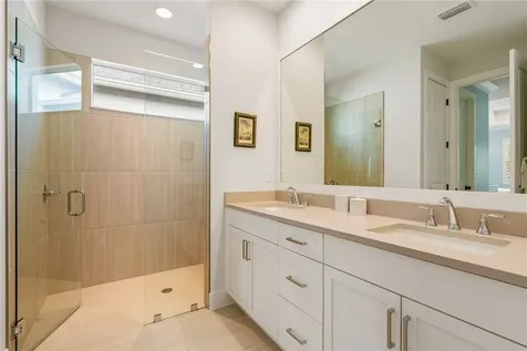 2159 Falls Manor Vero Beach FL 32967