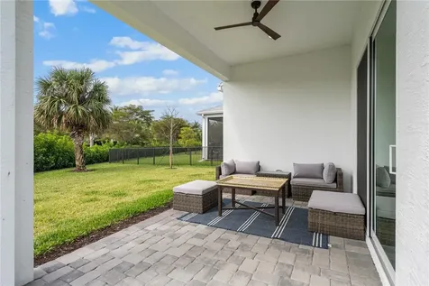2159 Falls Manor Vero Beach FL 32967