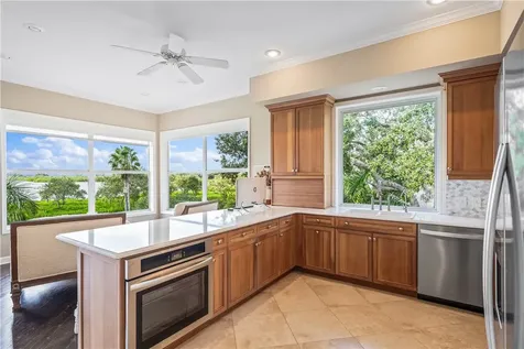 8525 Seacrest Drive Vero Beach FL 32963