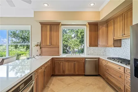 8525 Seacrest Drive Vero Beach FL 32963