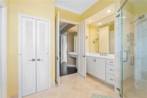 8525 Seacrest Drive Vero Beach FL 32963