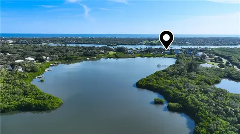 8525 Seacrest Drive Vero Beach FL 32963