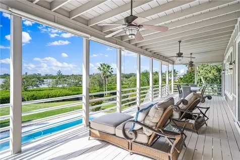 8525 Seacrest Drive Vero Beach FL 32963