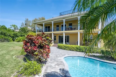 230 Shores Drive Vero Beach FL 32963