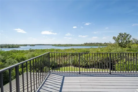 230 Shores Drive Vero Beach FL 32963