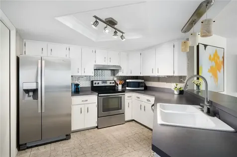 1825 Mooringline Drive Vero Beach FL 32963