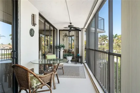 1825 Mooringline Drive Vero Beach FL 32963
