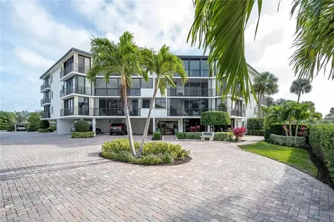 1825 Mooringline Drive Vero Beach FL 32963